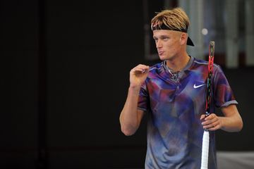 Nicola Kuhn